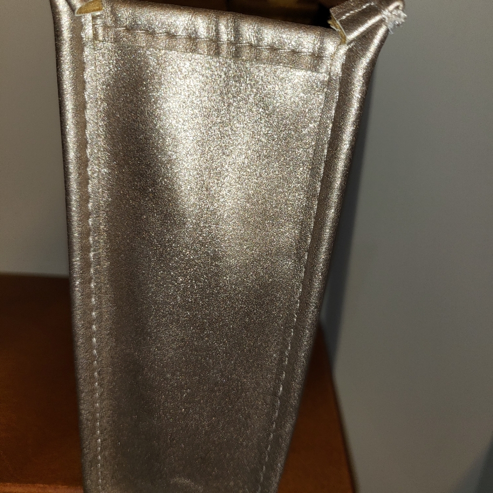 Makeup bag - Picture 4 of 7